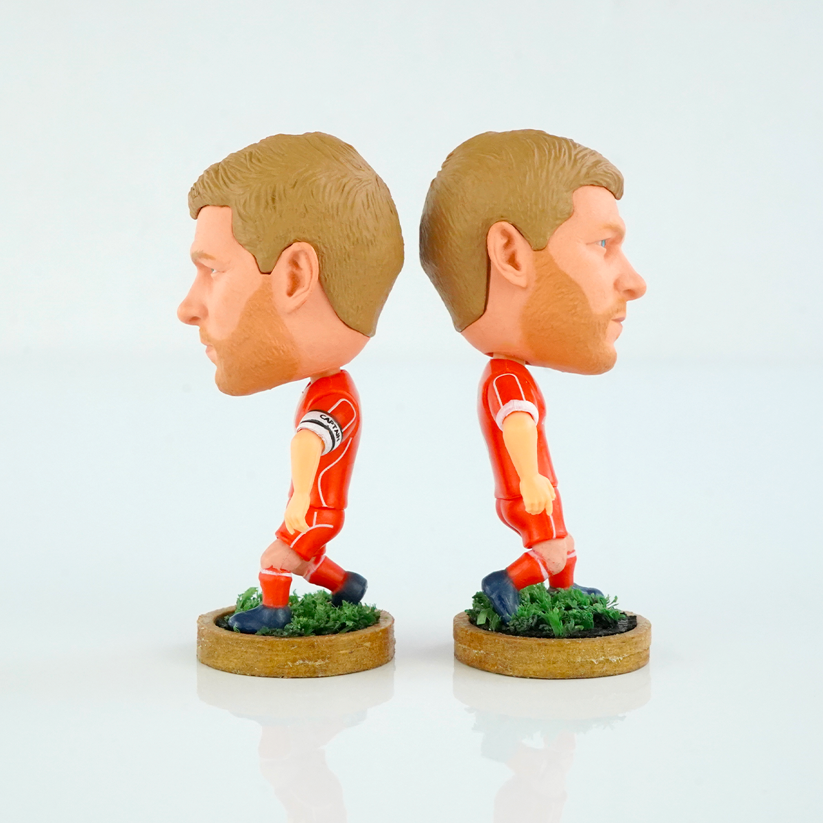 STEVEN GERRARD - The Captain - Liverpool 2010