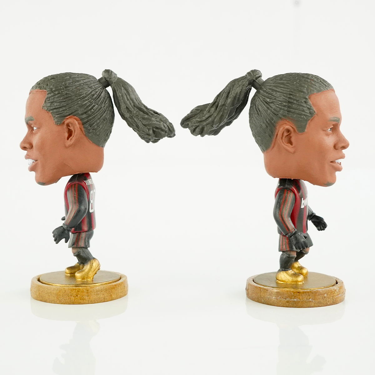 RONALDINHO - Dinho 99 - Milán 2010