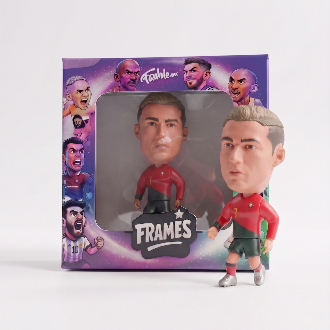 Cristiano Ronaldo - CR7 Capitán - Portugal - Frame Coleccionable 9×9 cm Fanble