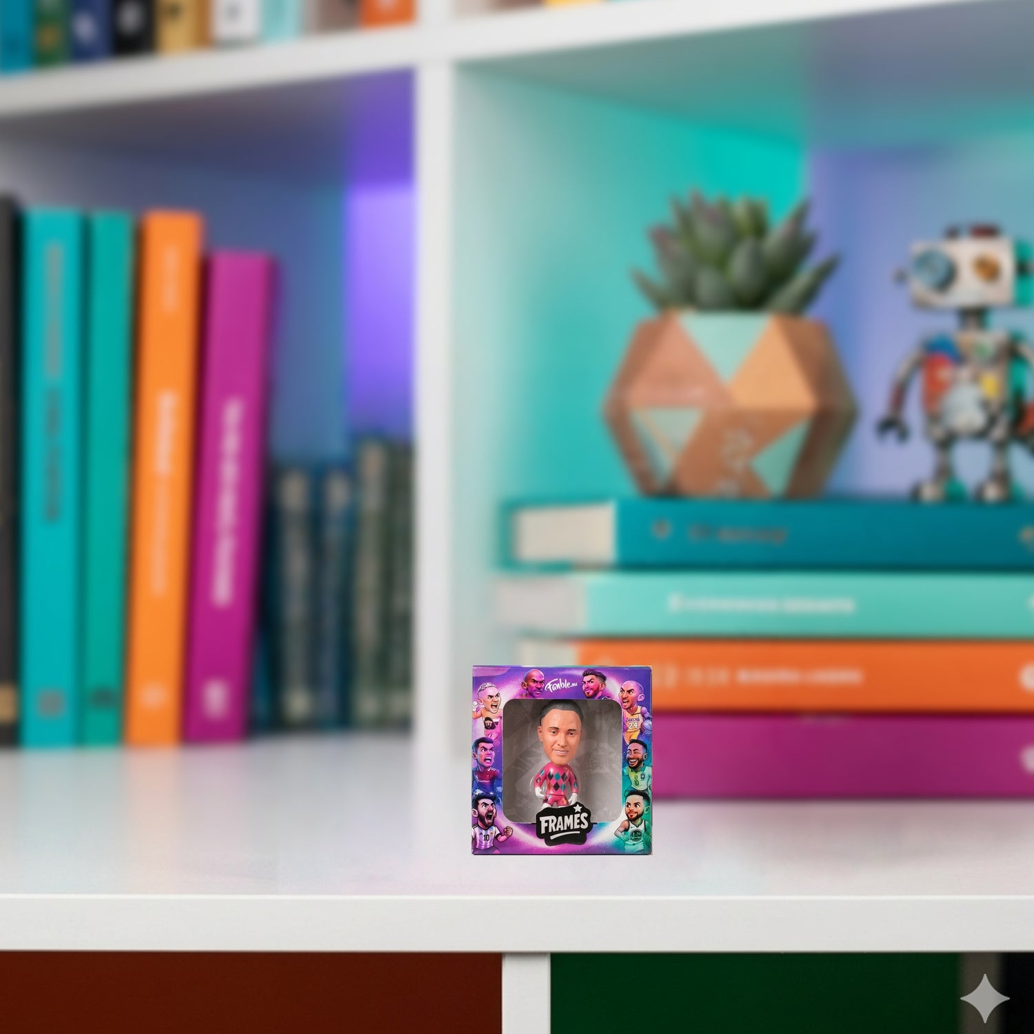 Keylor Navas - Fusión Pink Jorge Campos - Frame Coleccionable 9×9 cm Fanble
