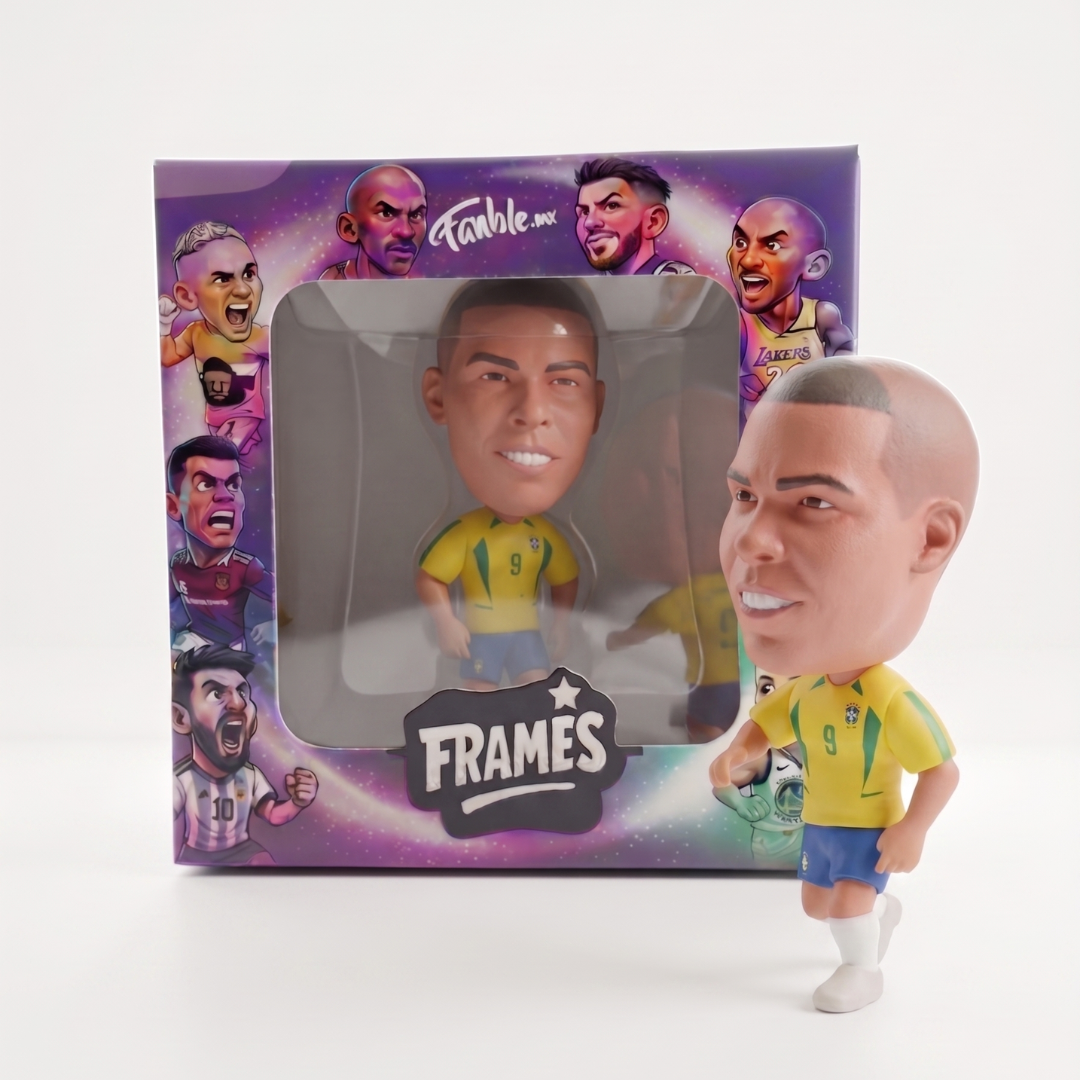 Ronaldo Nazário - El Fenómeno - Brasil - Frame Coleccionable 9×9 cm Fanble
